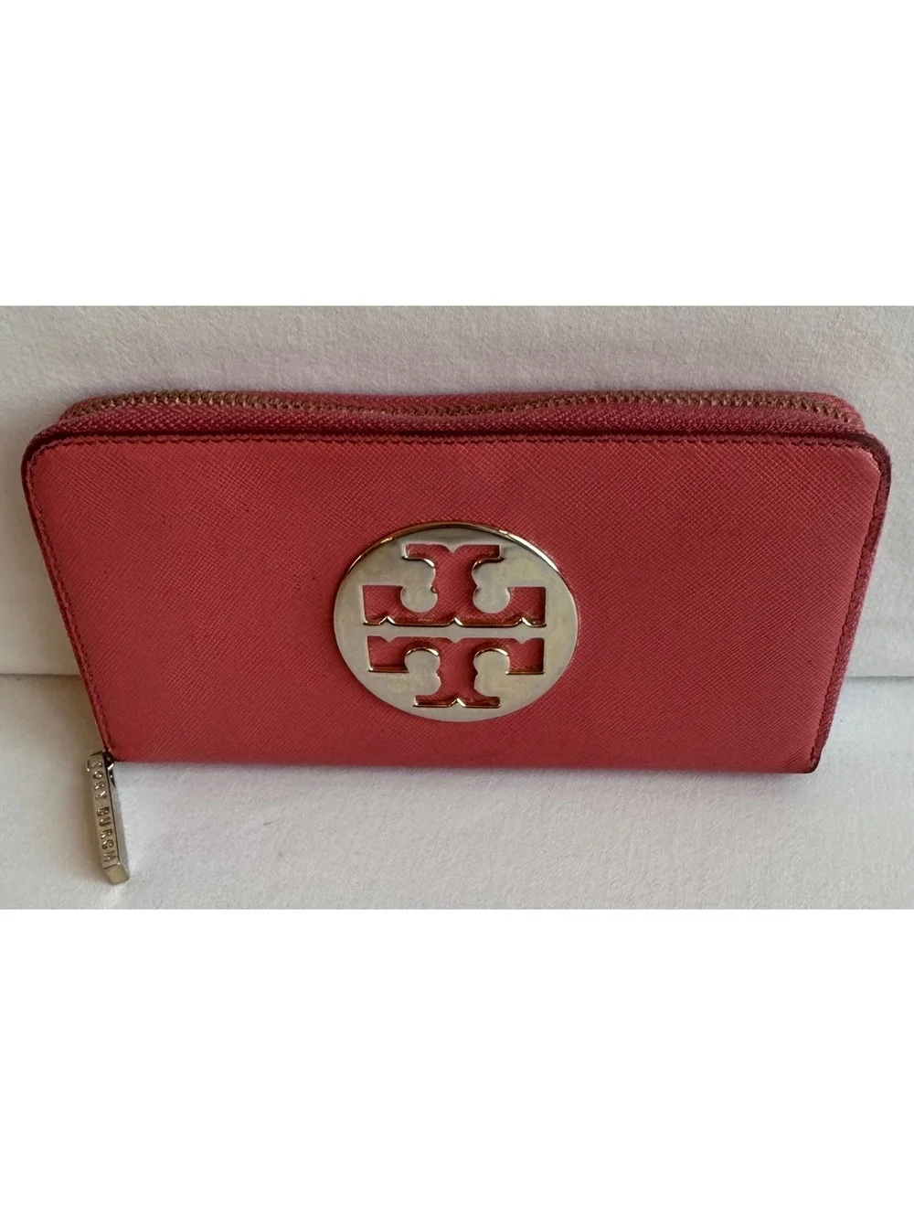 Tory Burch T80 Pink Saffiano Leather Zip Around Continental Wallet Gold Logo